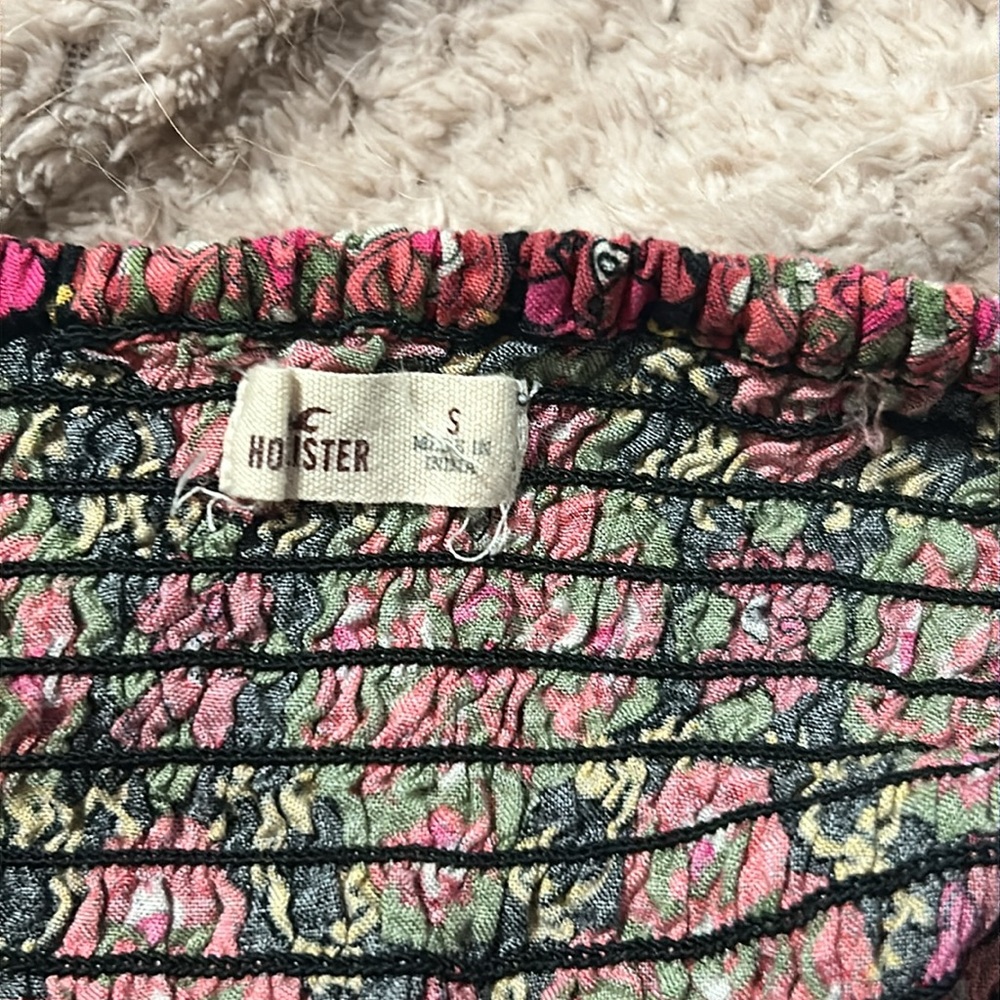 Halter Style Patterned Romper - image 4